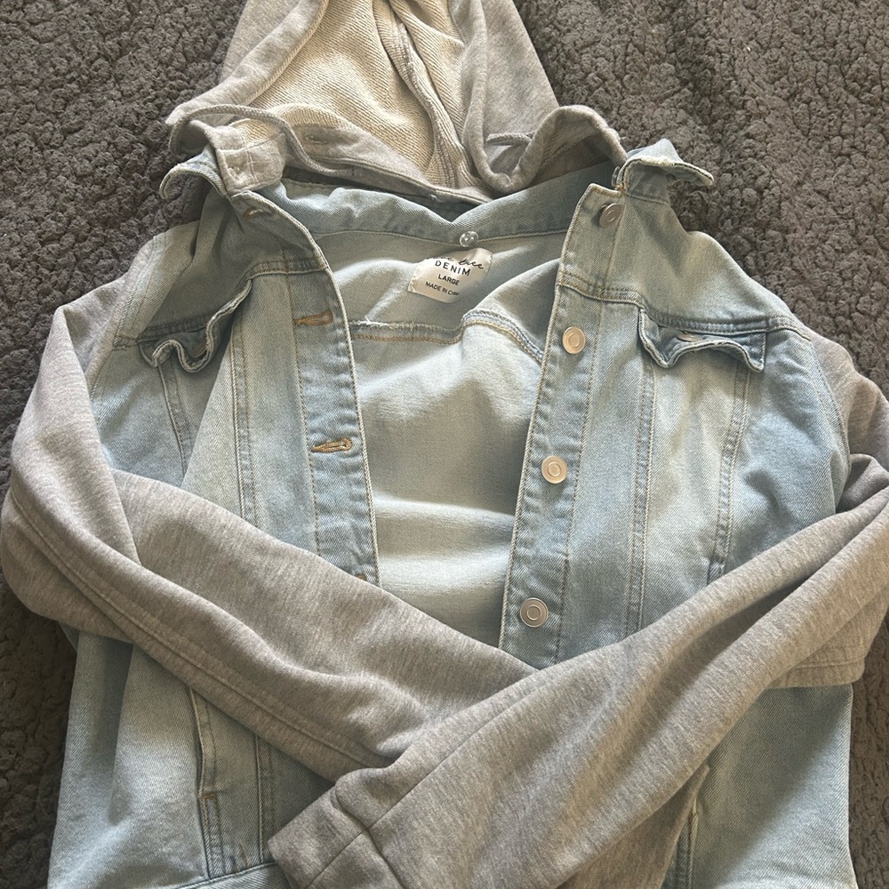 Denim & Co. Light Blue Denim Jacket with Gray Hoodie